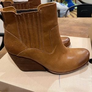 Kork Ease Verdelet Bootie Tan Leather Size 9